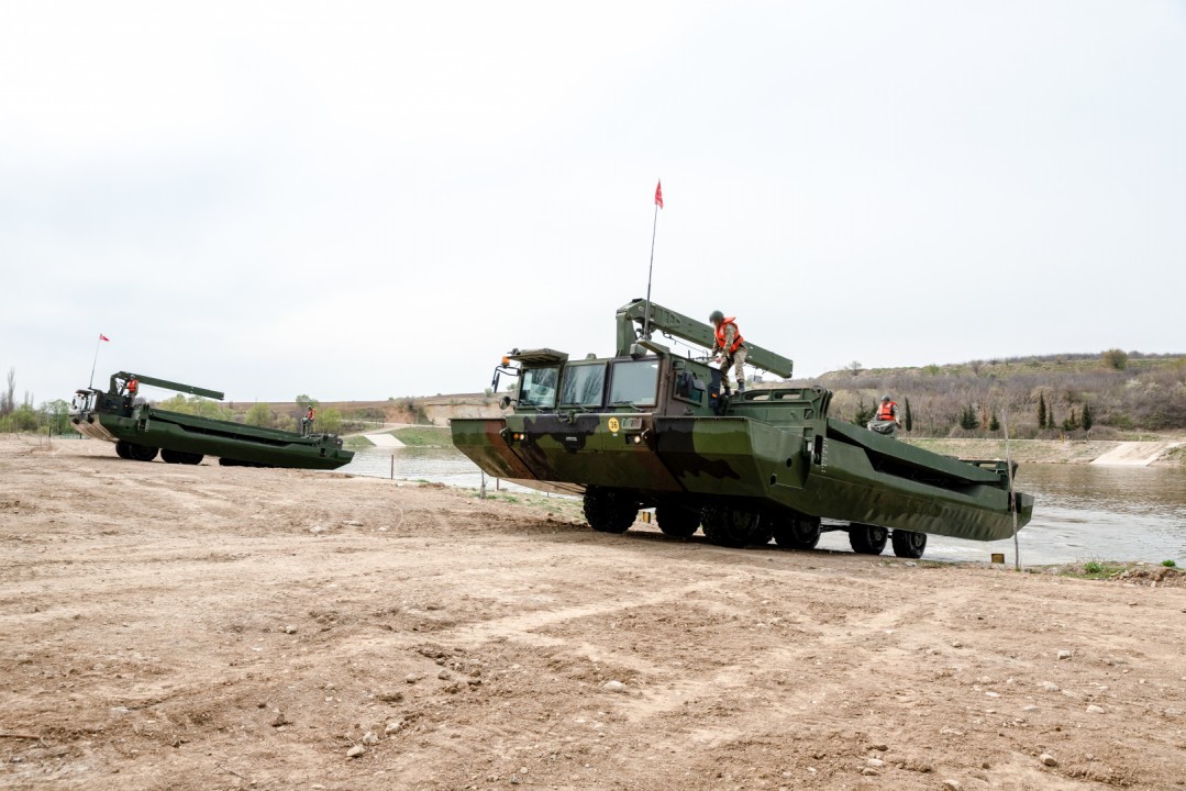 Otter Turkish Wet Gap Vehicle (C)